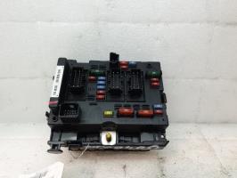 Boitier servitude moteur (BSM) peugeot 206 phase 2