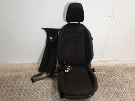 Siege avant droit peugeot 208 2