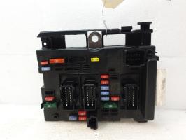 Boitier servitude moteur (BSM) peugeot 206 phase 1