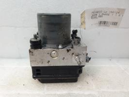 Bloc ABS (freins anti-blocage) peugeot 3008 1 phase 1