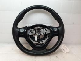Volant peugeot 108