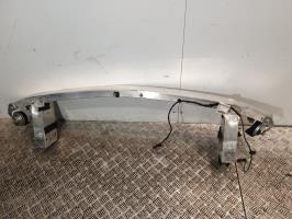 Renfort pare choc avant (traverse) mercedes classe gla 156