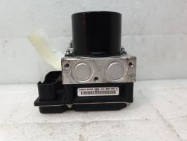 Bloc ABS (freins anti-blocage) volkswagen polo 4 phase 2