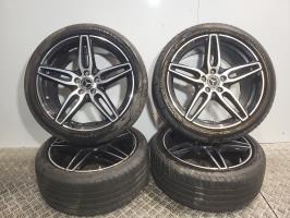 Jeu de 4 jantes  mercedes classe e 238 cabriolet