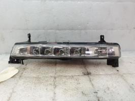 Feu diurne avant droit citroen c4 picasso 1