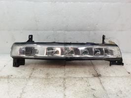 Feu diurne avant gauche citroen c4 picasso 1