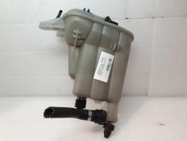 Vase d'expansion porsche macan phase 1
