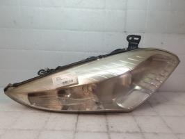 Optique avant principal droit (feux)(phare) renault megane 3 phase 1