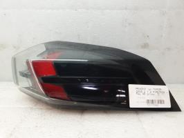 Feu arriere principal droit (feux) peugeot 2008 2