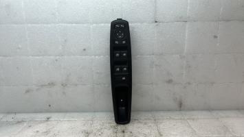 Interrupteur de leve vitre avant gauche renault grand scenic 3 phase 2