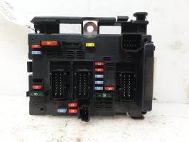Boitier servitude moteur (BSM) peugeot 206 phase 2