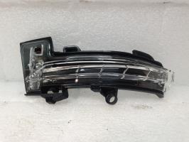 Repetiteur clignotant avant gauche (Feux) skoda octavia 3 phase 1