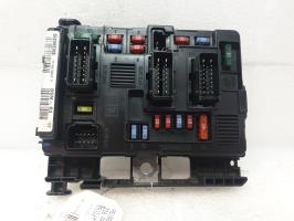 Boitier servitude moteur (BSM) peugeot 206 phase 2 break