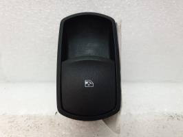 Interrupteur de leve vitre avant droit opel corsa e