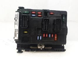 Boitier servitude moteur (BSM) peugeot partner 1 phase 2