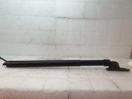 Verin de coffre droit peugeot 3008 2 phase 2