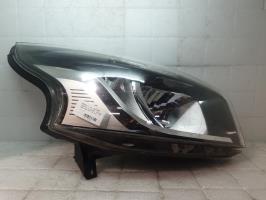 Optique avant principal droit (feux)(phare) renault trafic 3 court phase 1