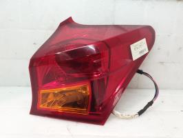 Feu arriere principal droit (feux) toyota auris 2 phase 1