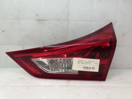 Feu arriere secondaire droit (feux) toyota auris 2 phase 1