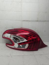 Feu arriere principal gauche (feux) peugeot 208 1 phase 1