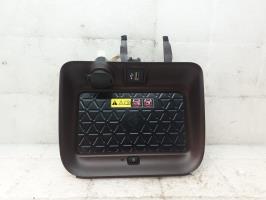 Chargeur intégré toyota rav4 5