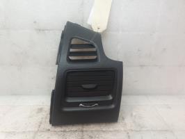 Aerateur tableau de bord avant droit suzuki swift 4