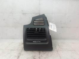 Aerateur tableau de bord avant gauche suzuki swift 4