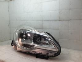 Optique avant principal droit (feux)(phare) toyota auris 2 phase 2