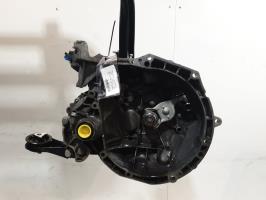 Boite de vitesses peugeot 108