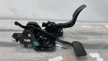 Pedale d'accelerateur mg mg3