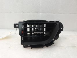 Aerateur tableau de bord renault arkana