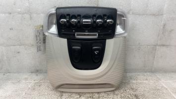 Bouton de demarrage renault arkana