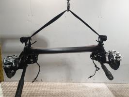 Train arriere complet toyota yaris 4