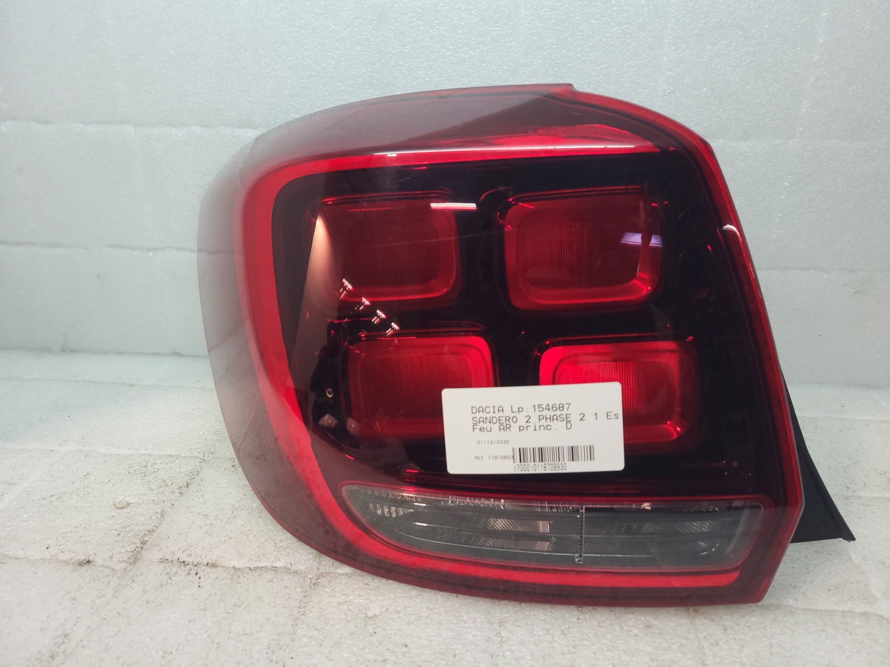 Feu arriere principal droit (feux) dacia sandero 2 phase 2