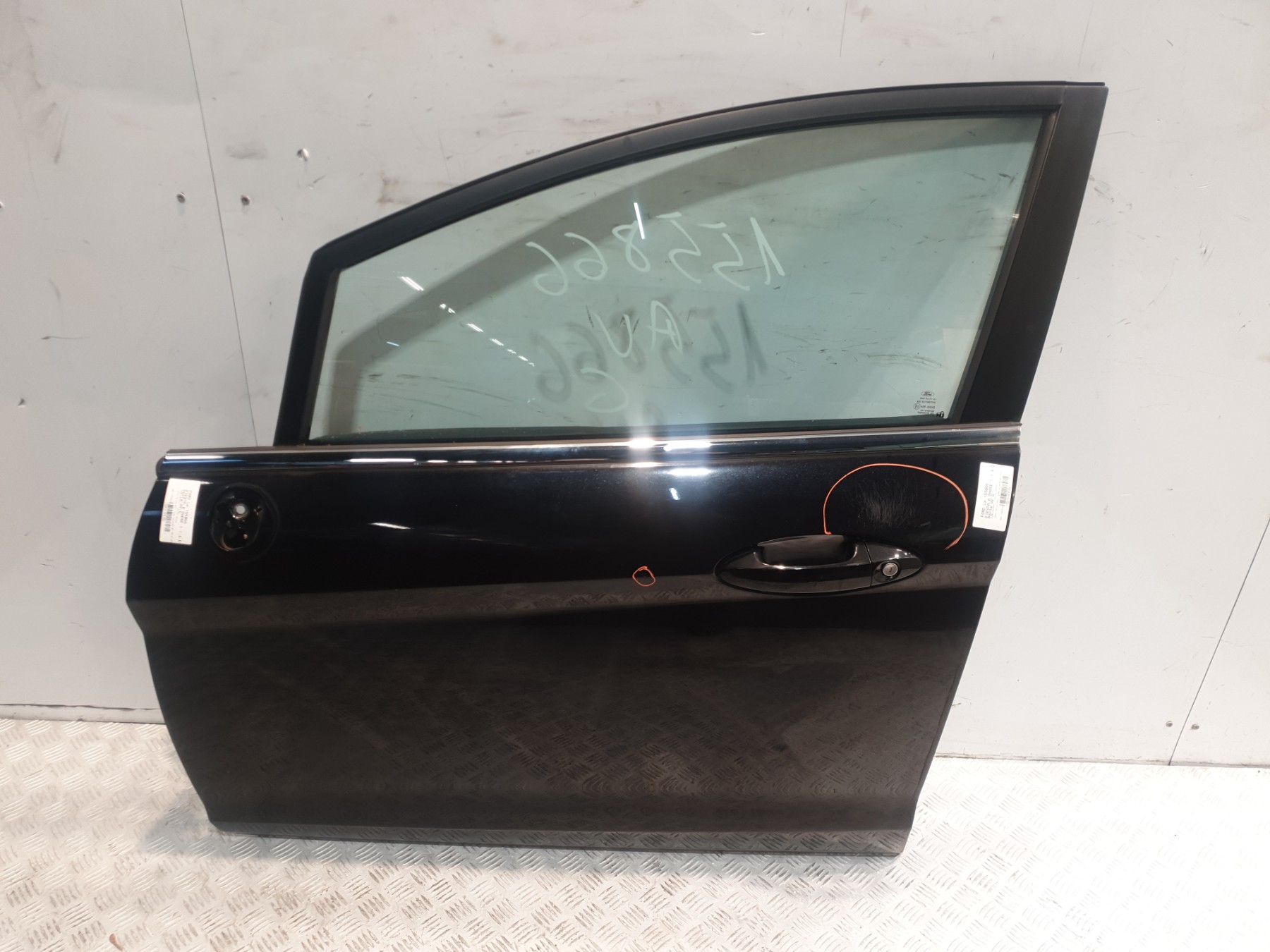 Porte avant gauche ford fiesta 6 phase 1