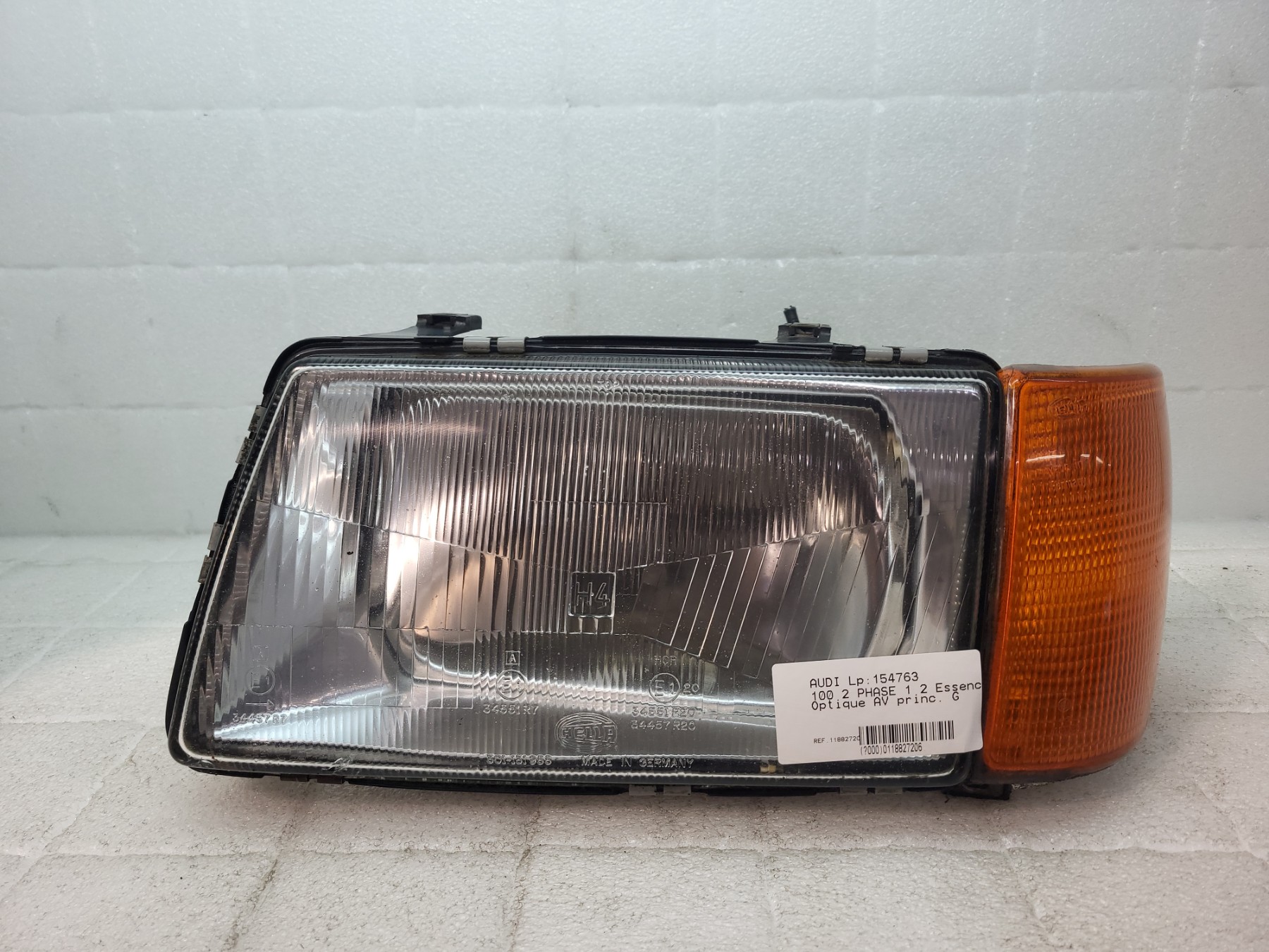 Optique avant principal gauche (feux)(phare) audi 100 2 phase 1