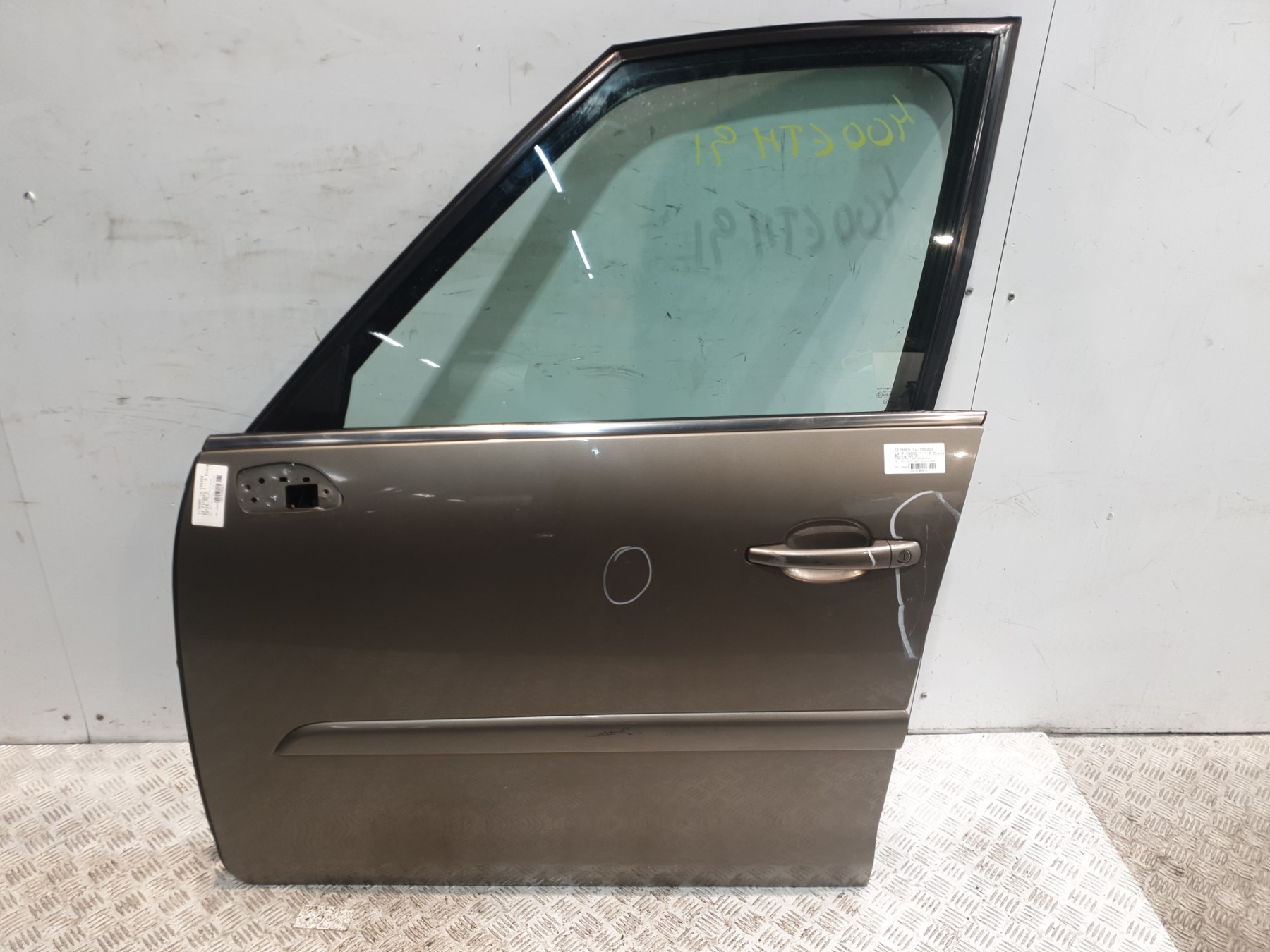 Porte avant gauche citroen c4 picasso 1