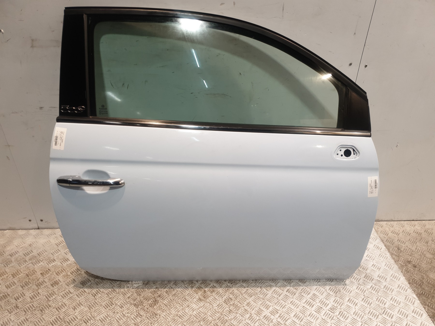 Porte avant droit fiat 500 2 cabrio phase 1