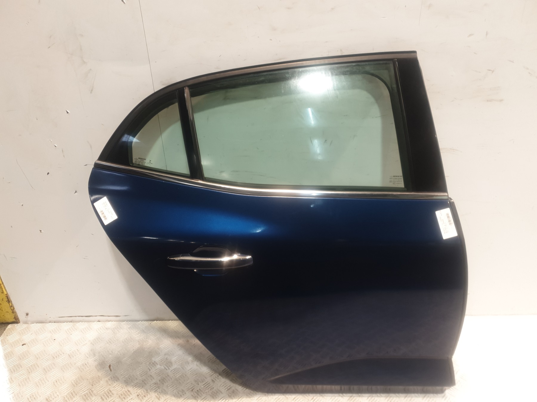 Porte arriere droit renault megane 4 phase 1