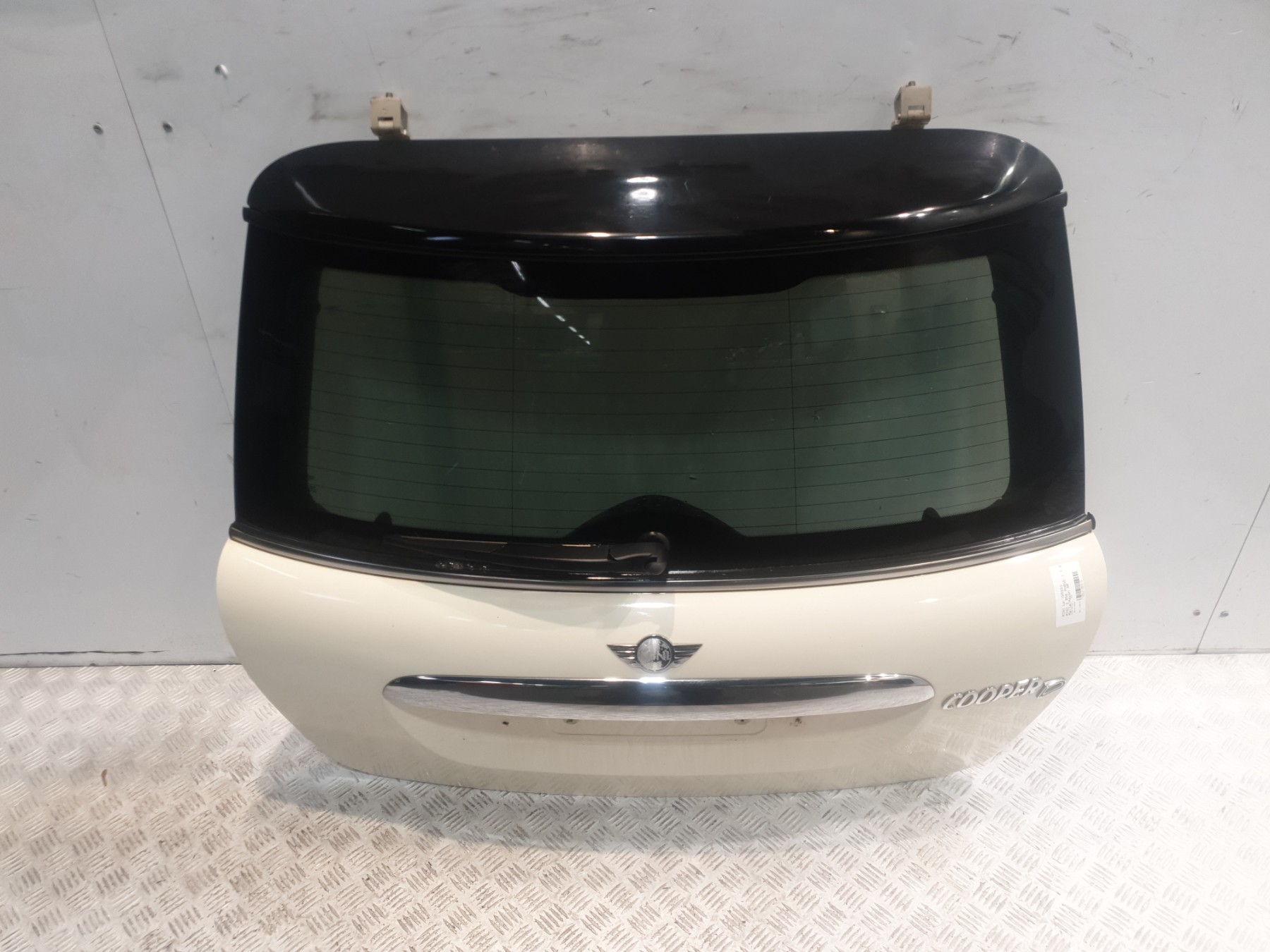 Malle/Hayon arriere mini mini 2 r56 phase 1