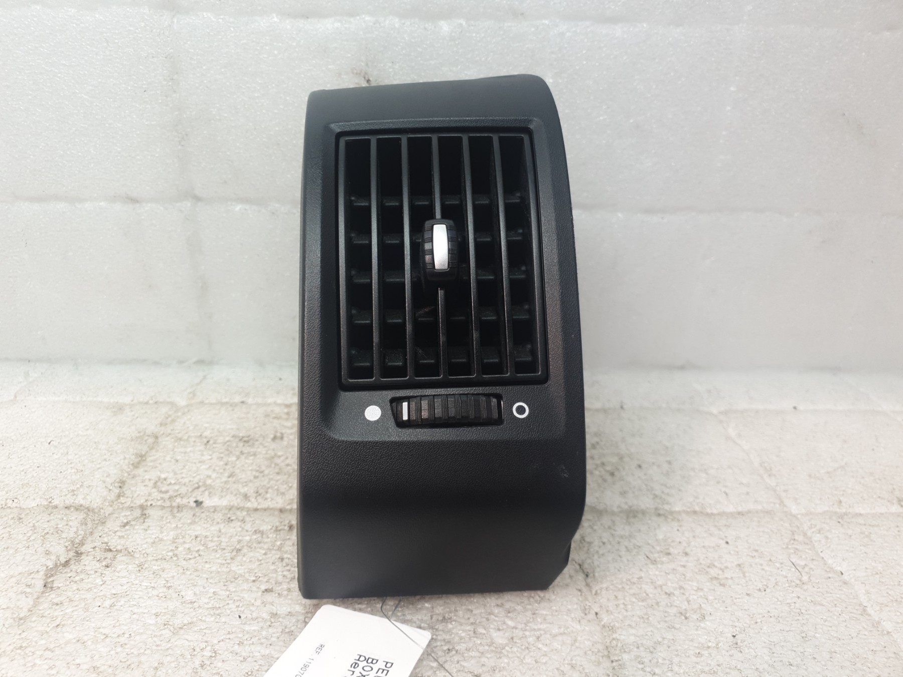 Aerateur tableau de bord avant droit peugeot boxer 3 phase 2