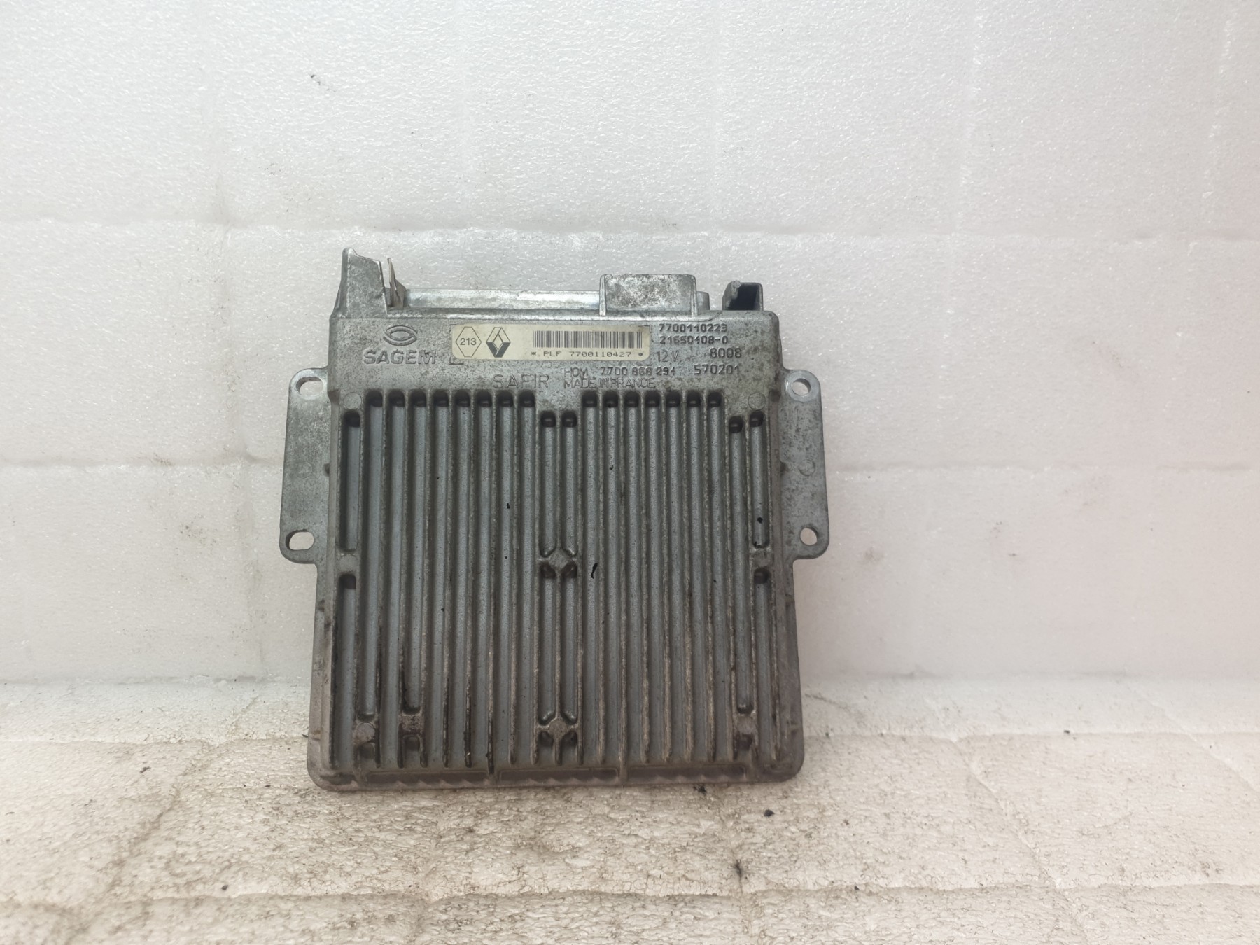 Calculateur renault clio 2 phase 1