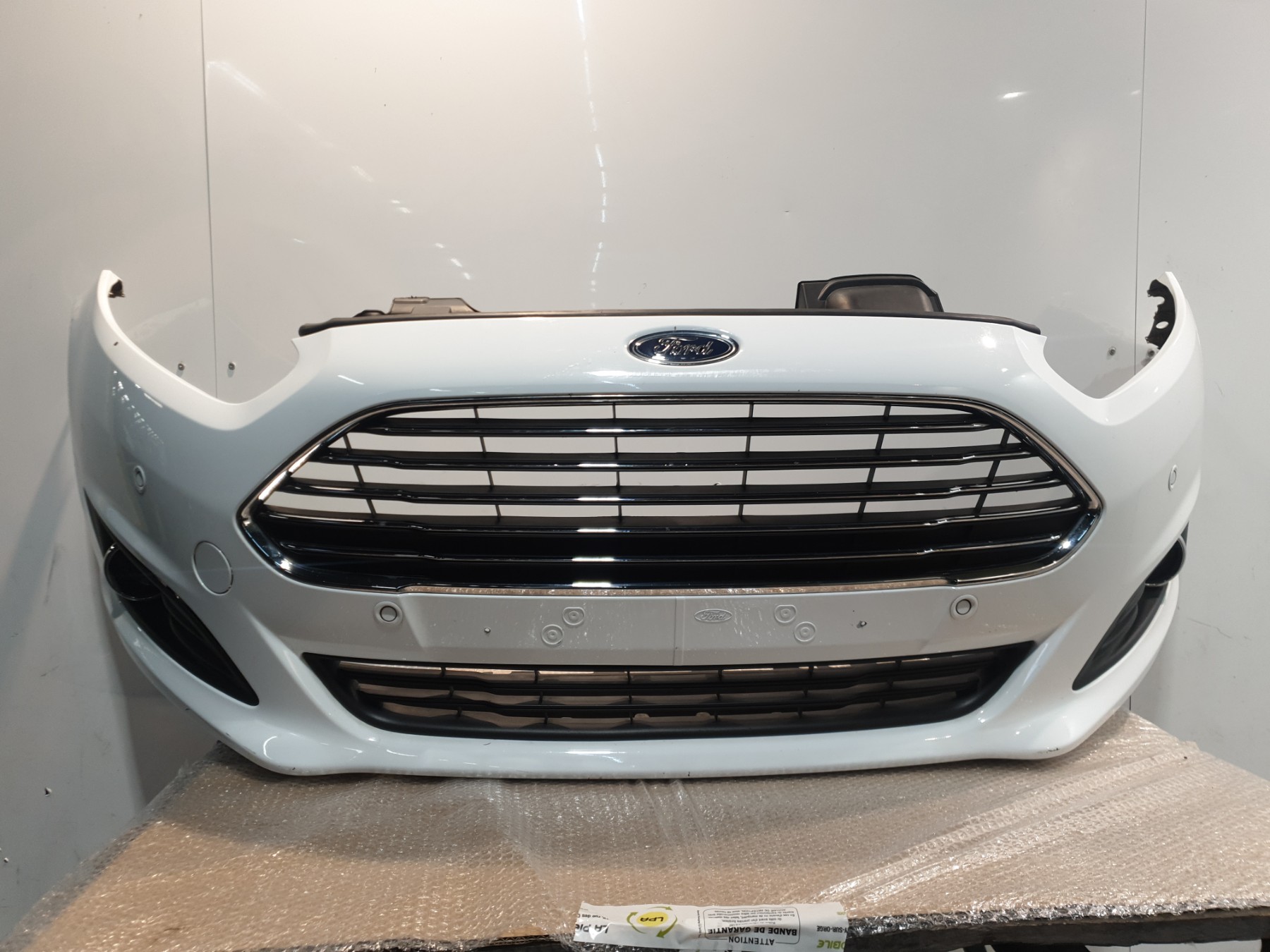 Pare choc avant ford fiesta 6 phase 2