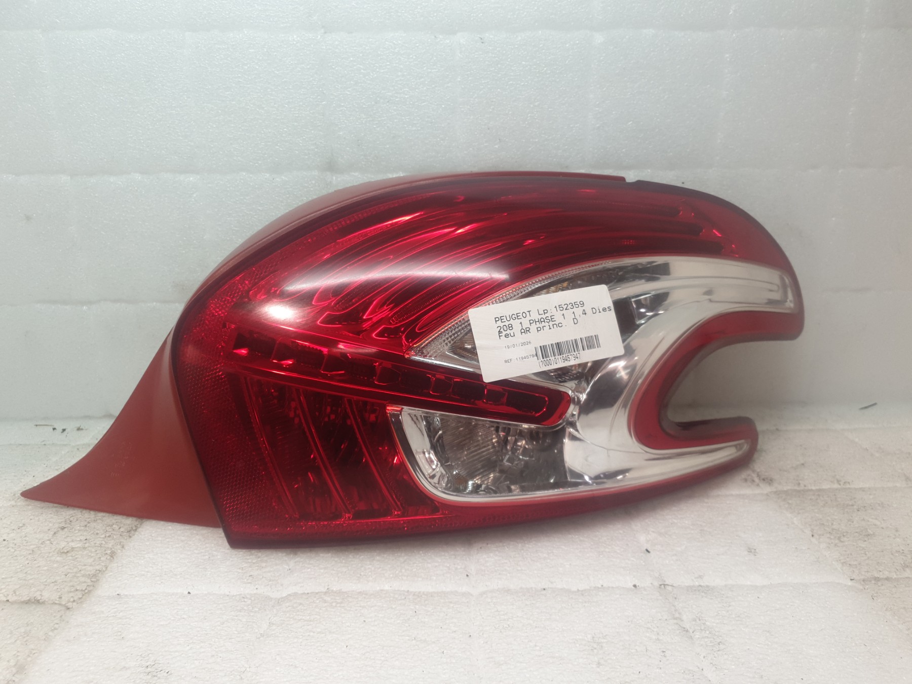 Feu arriere principal droit (feux) peugeot 208 1 phase 1