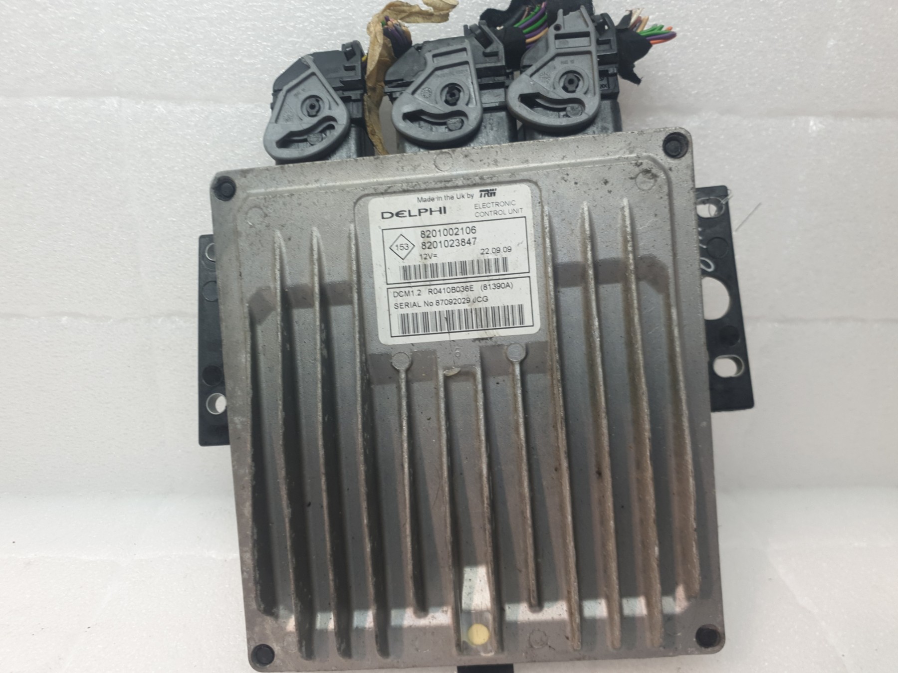 Calculateur dacia sandero 1