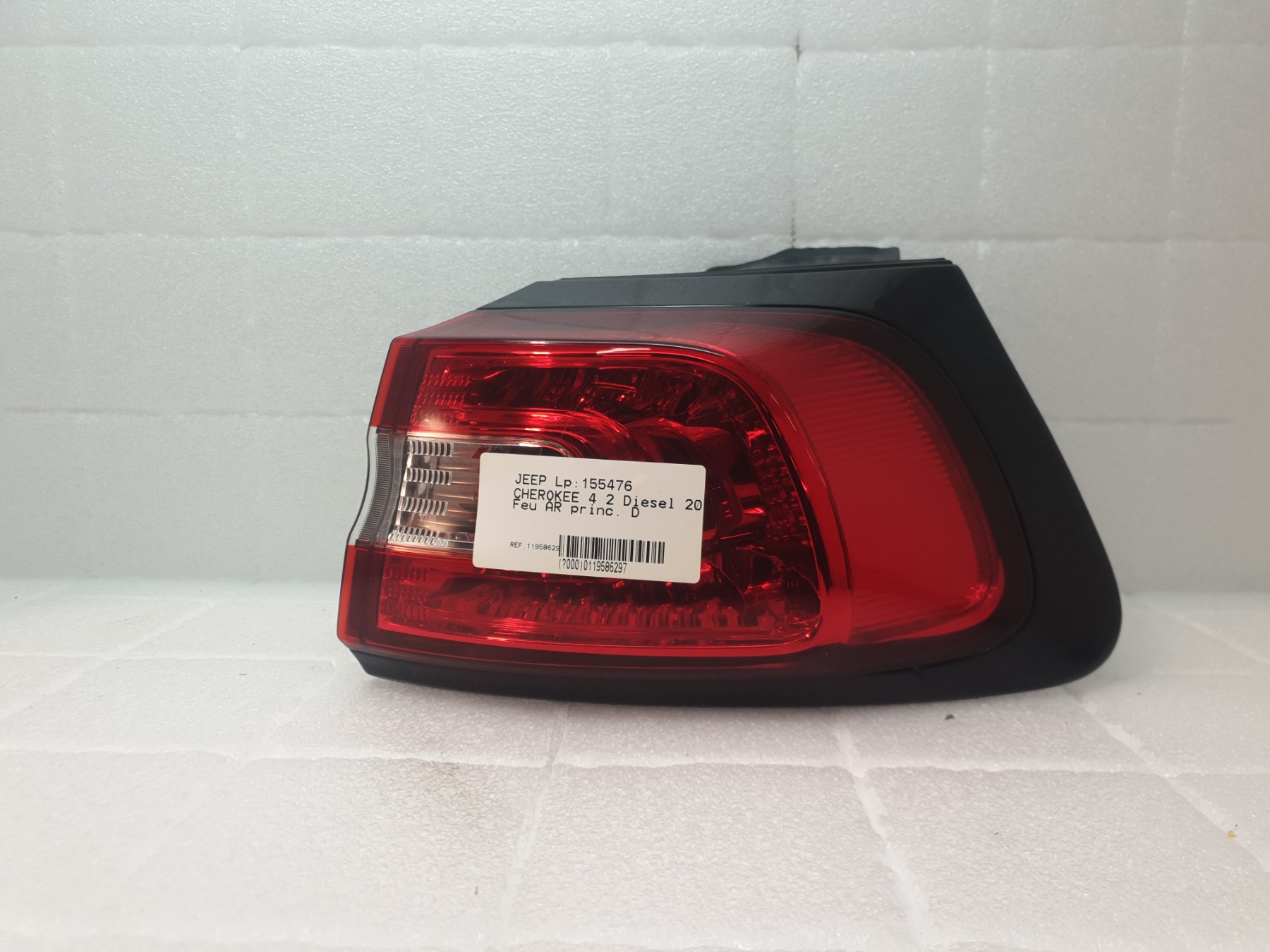 Feu arriere principal droit (feux) jeep cherokee 4