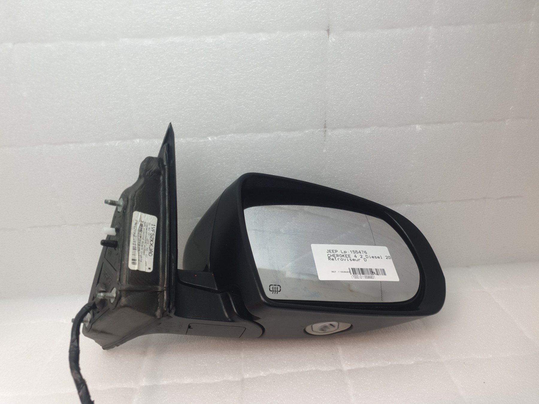 Retroviseur droit jeep cherokee 4