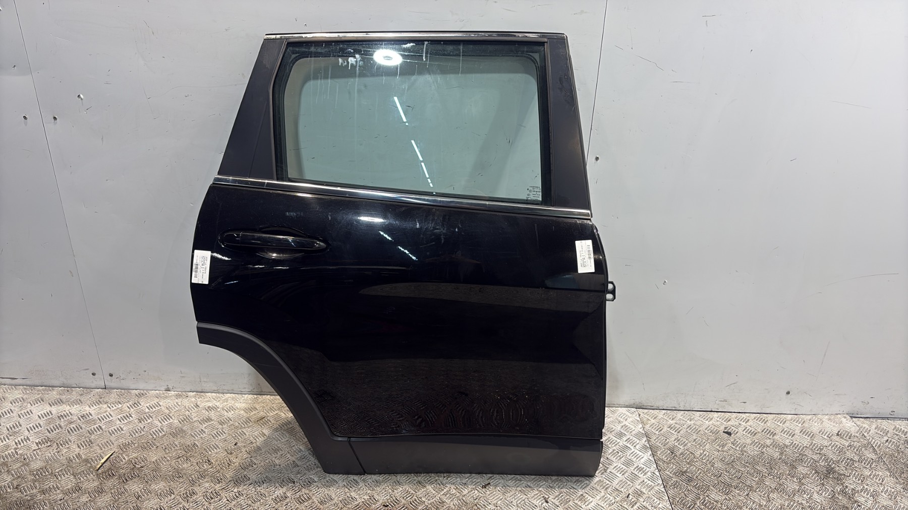 Porte arriere droit jeep cherokee 4