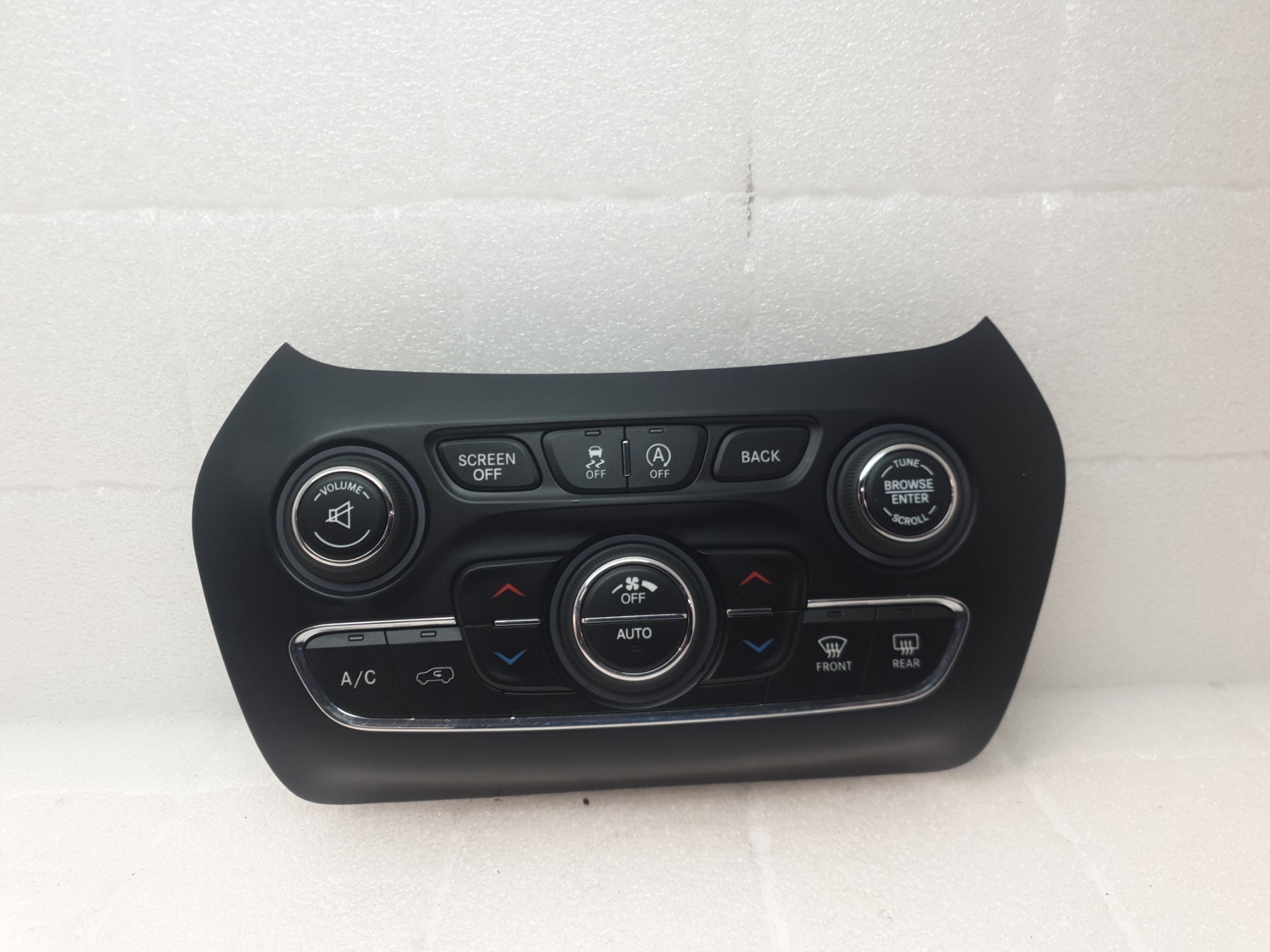 Commande chauffage jeep cherokee 4