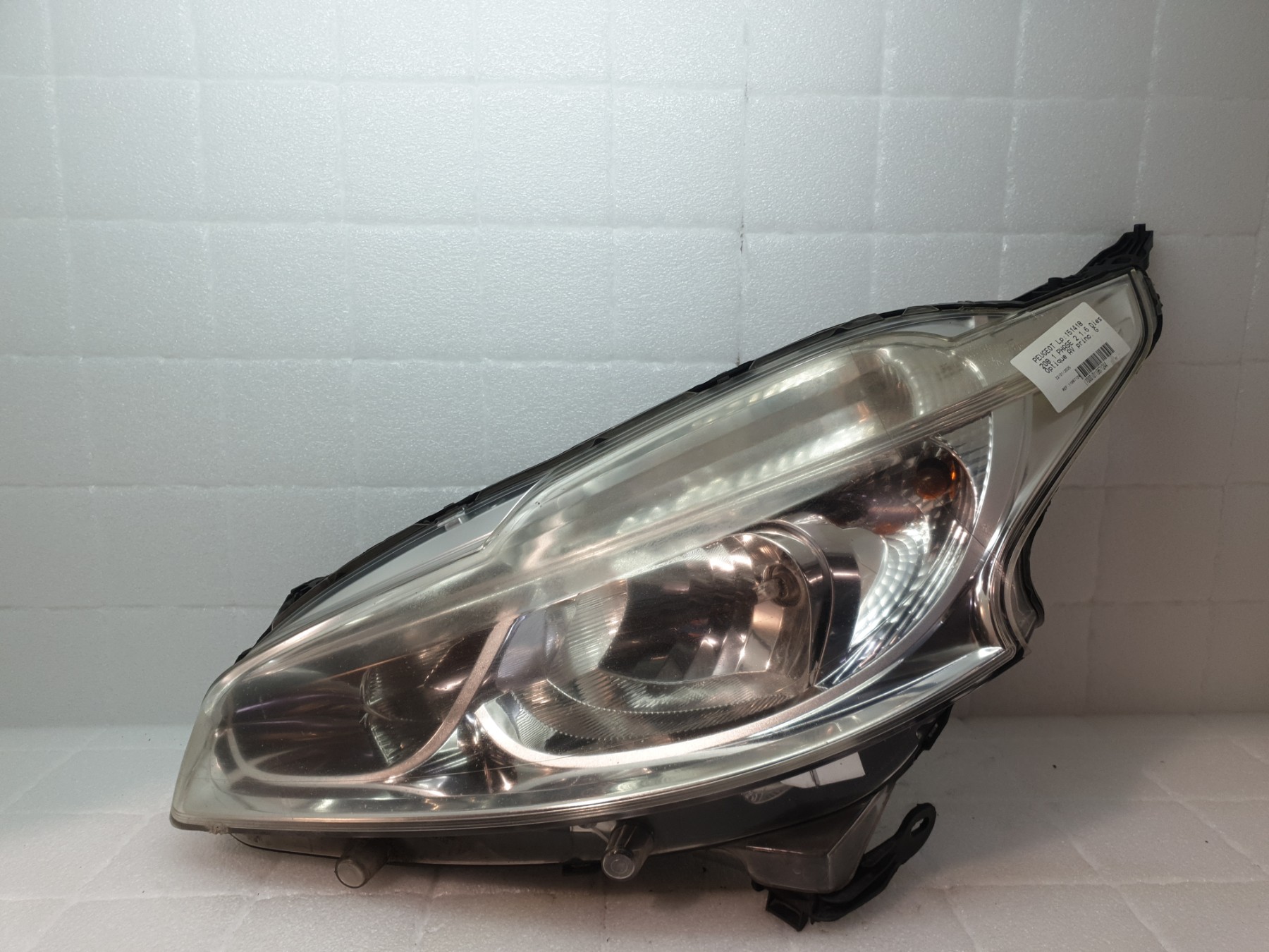 Optique avant principal gauche (feux)(phare) peugeot 208 1 phase 2